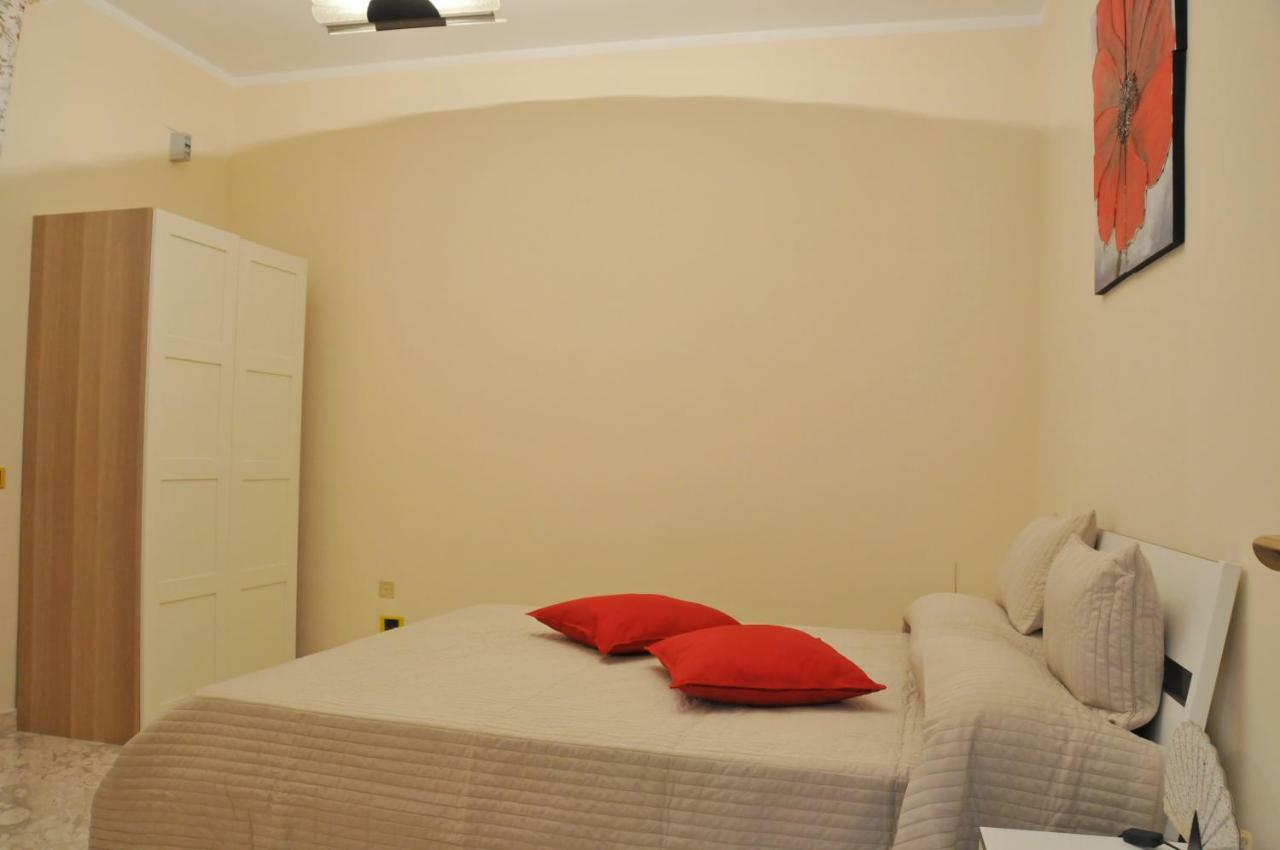 Bed and Breakfast Paestum Rosae Esterno foto