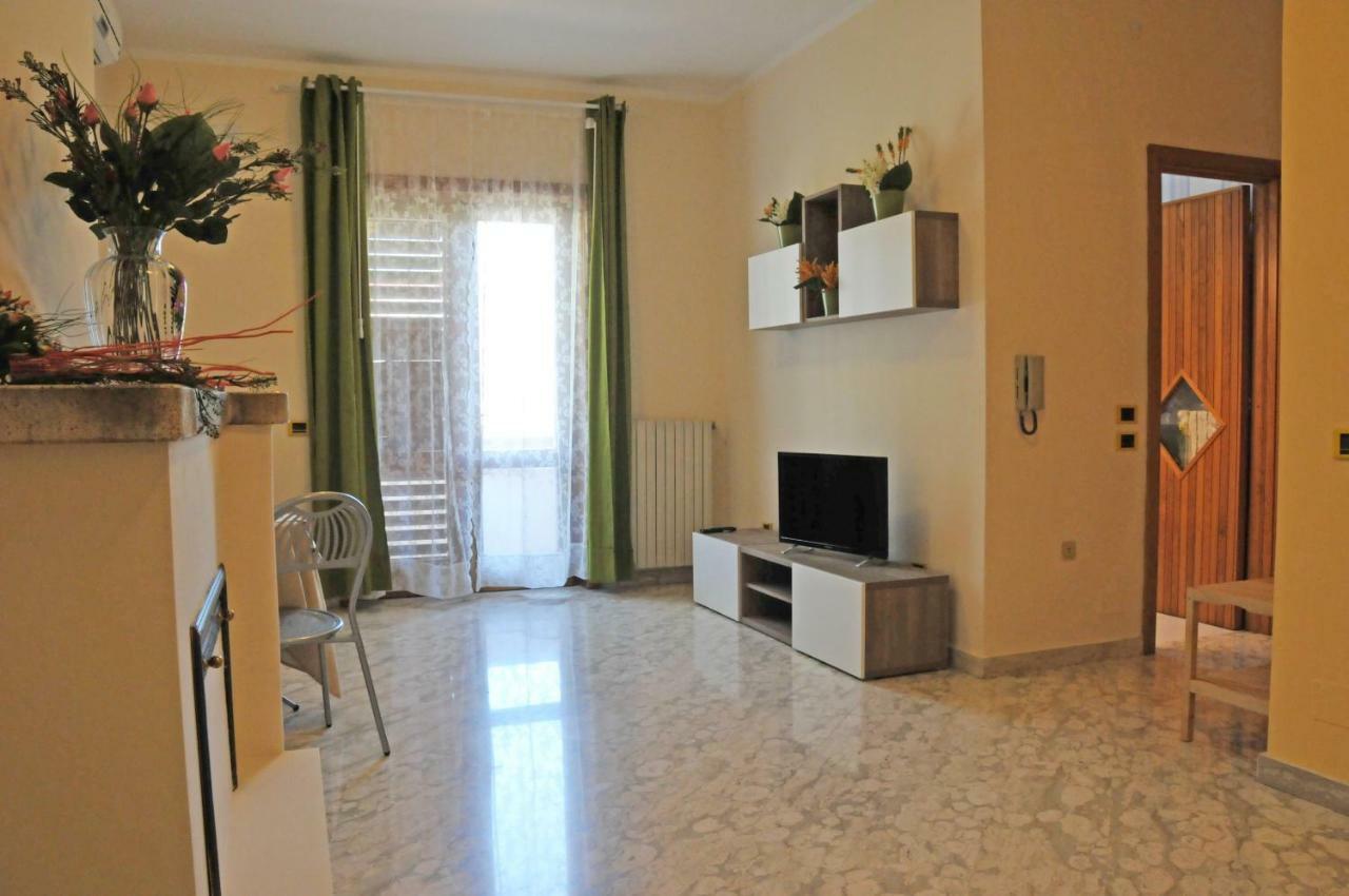 Bed and Breakfast Paestum Rosae Esterno foto